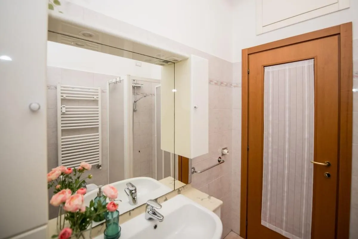 Il Tuo Rifugio Accogliente A Due Passi Da Tutto Apartment